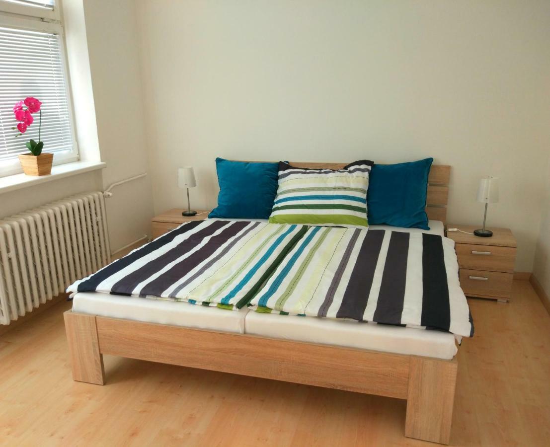 Riverview Apartment Pressburg Exterior foto